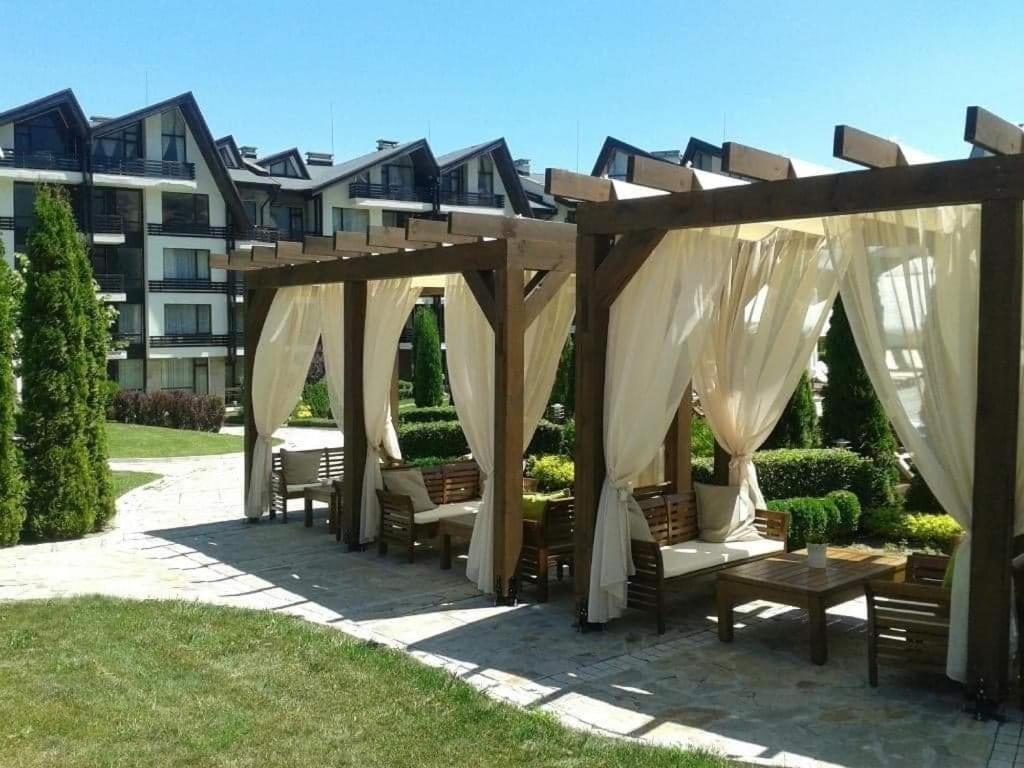 Aspen Golf Apartmentsバンスコ エクステリア 写真